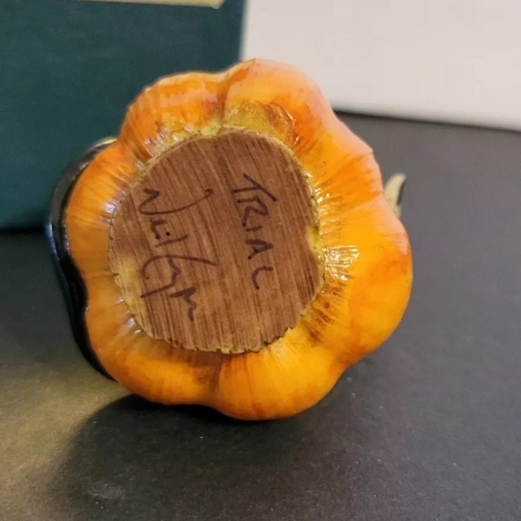 Halloween Mouse On Garlic Trial Neil Eyre Designs Harmony Kingdom Artist - Picture 4 of 5